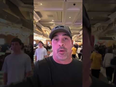 🚨Vegas is PACKED! No sign of collapse here.